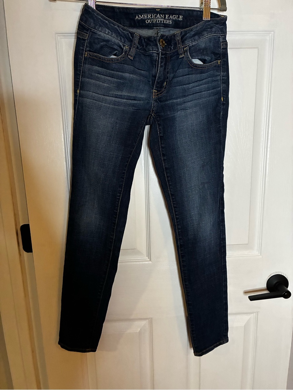 American Eagle Outfitters Women's Dark Indigo Skinny Jeans